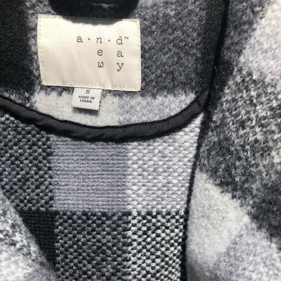 A New Day Plaid Coat - Picture 6 of 8